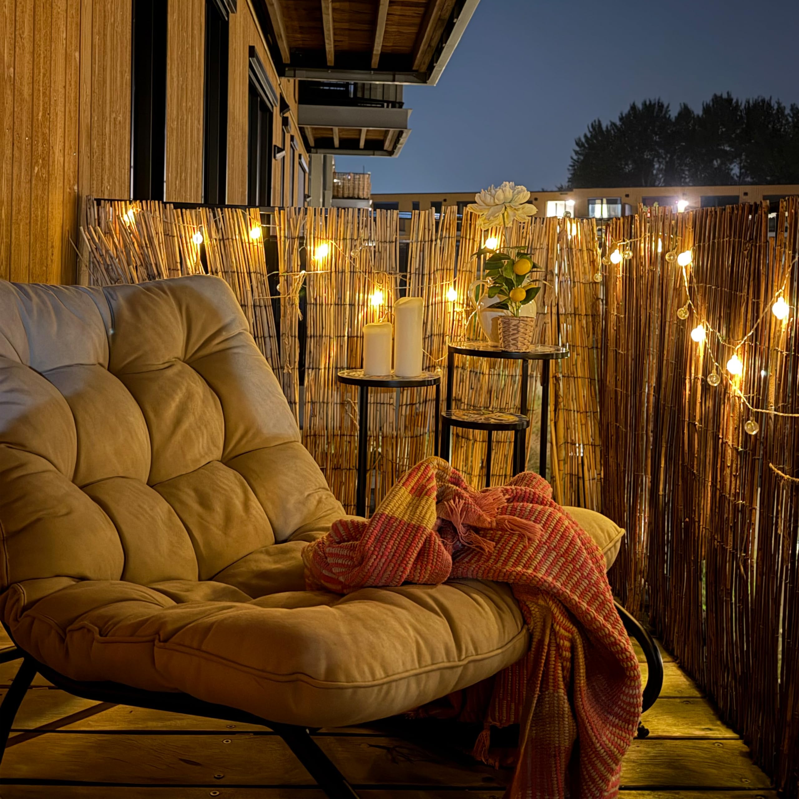 axi-ruby-schaukelstuhl-schwarz-beige-outdoor-loungesessel image 7