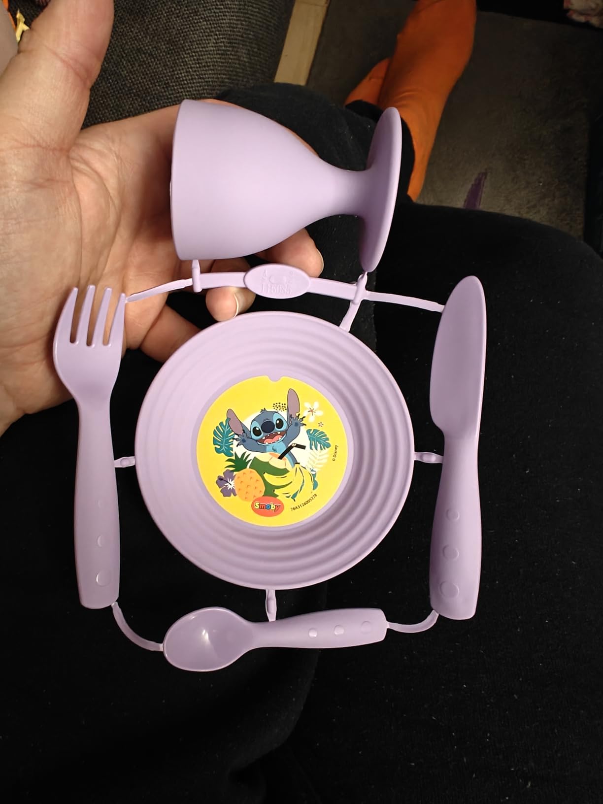 Stitch-Fan happy