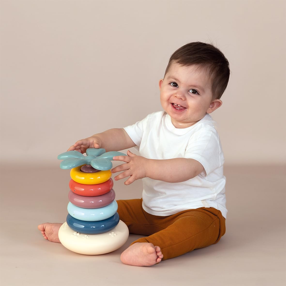 smoby-little-stehauf-ringpyramide-stapelspiel-ab-12-monaten image 4