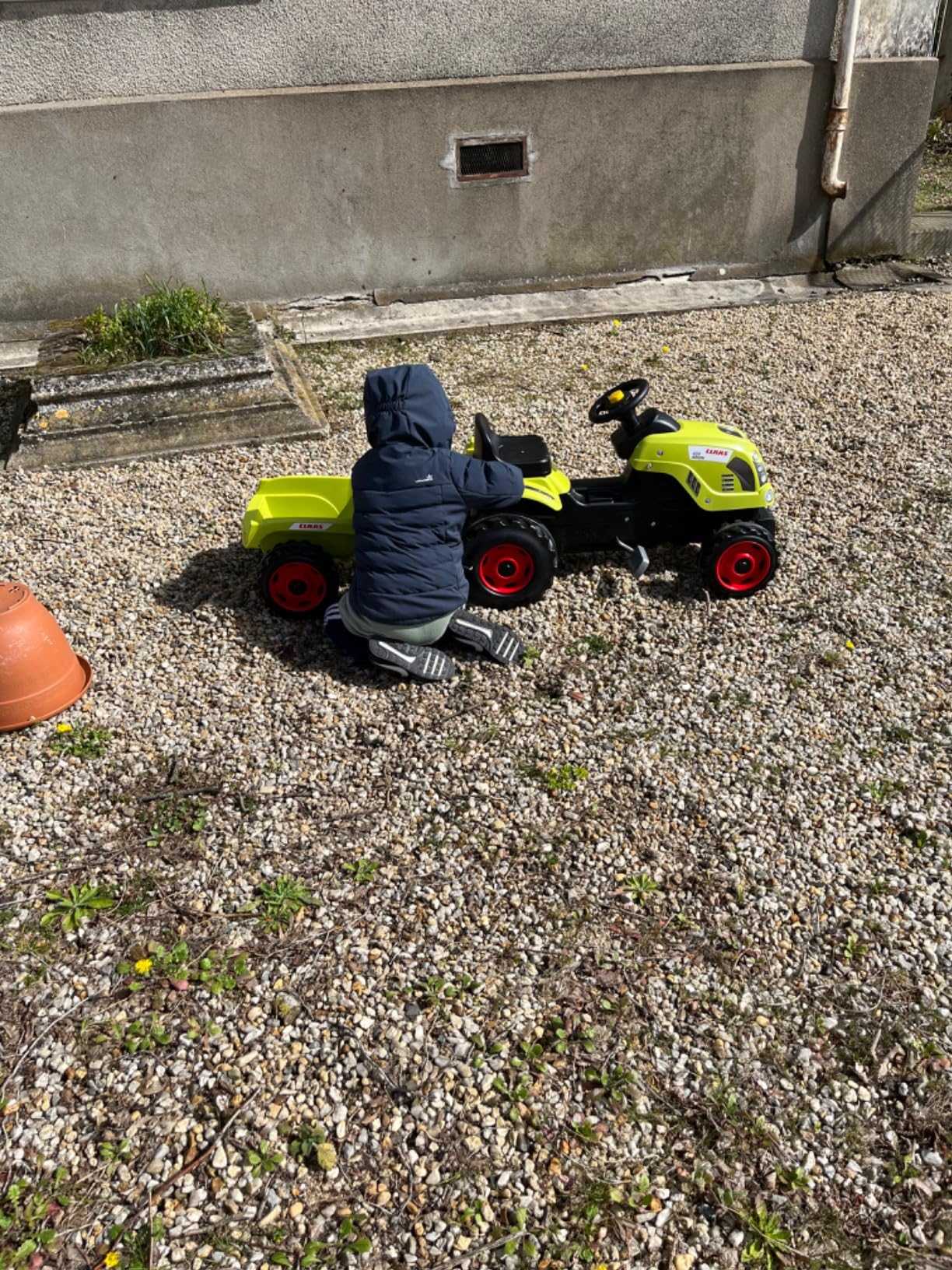 Stabil und groß